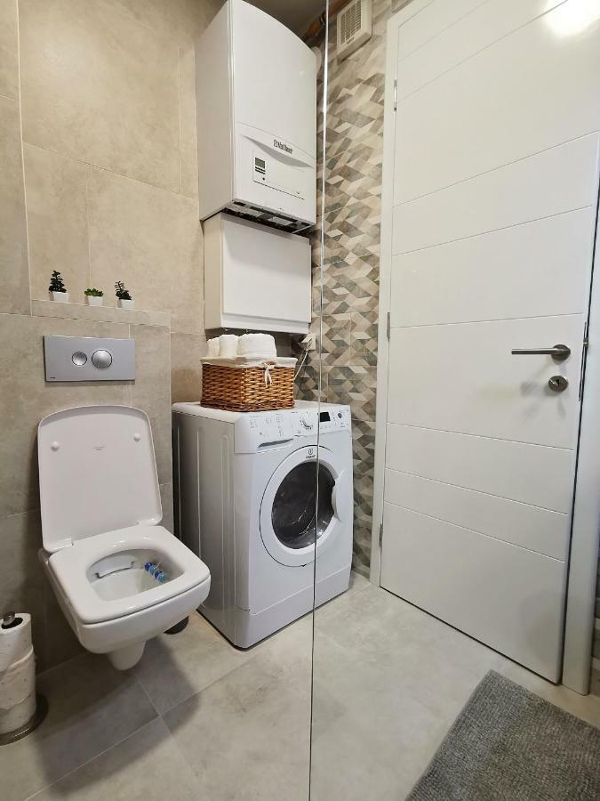 Luna Deluxe City Center & Free Parking Saraybosna Dış mekan fotoğraf